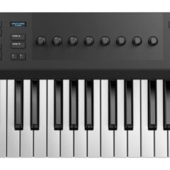 Native Instruments Komplete Kontrol Keyboard A49